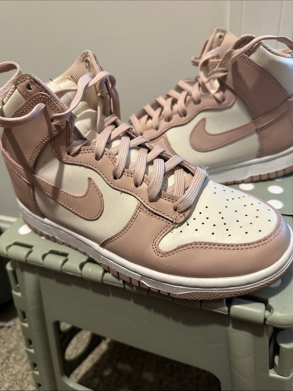 Nike High-Top Dunk Sneakers in Blush Pink and White Size 8
